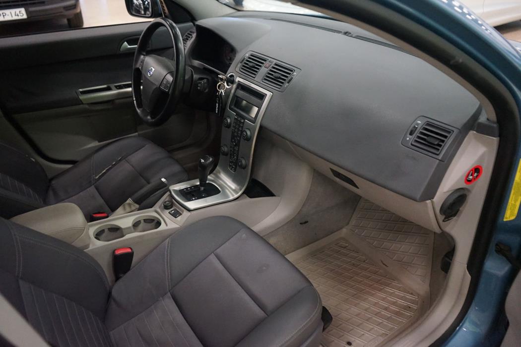 Volvo V50 2005