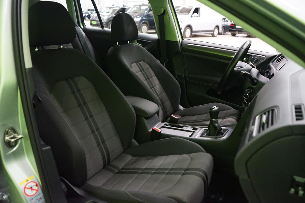 Volkswagen Golf 2014