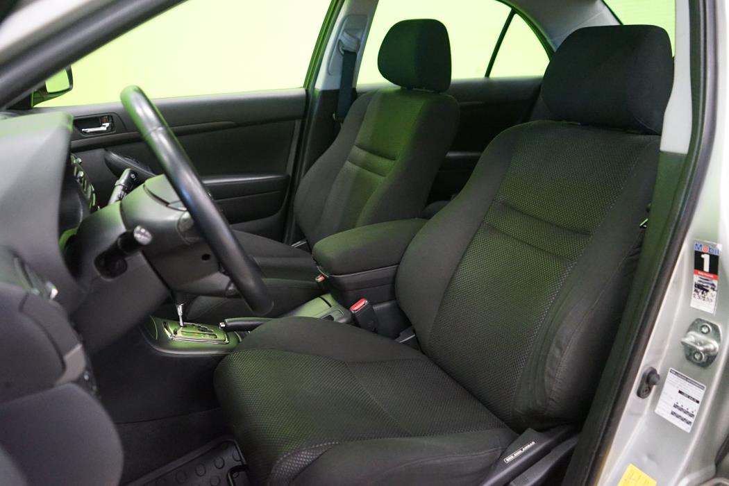 Toyota Avensis 2004