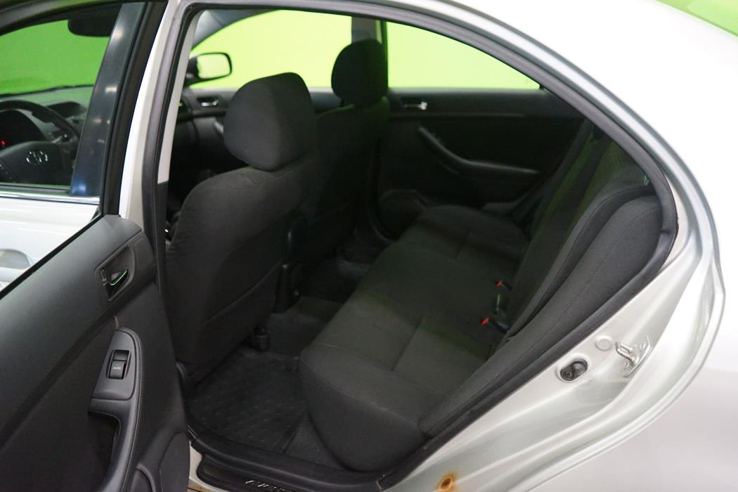 Toyota Avensis 2004