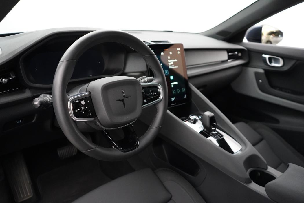 Polestar 2 2023