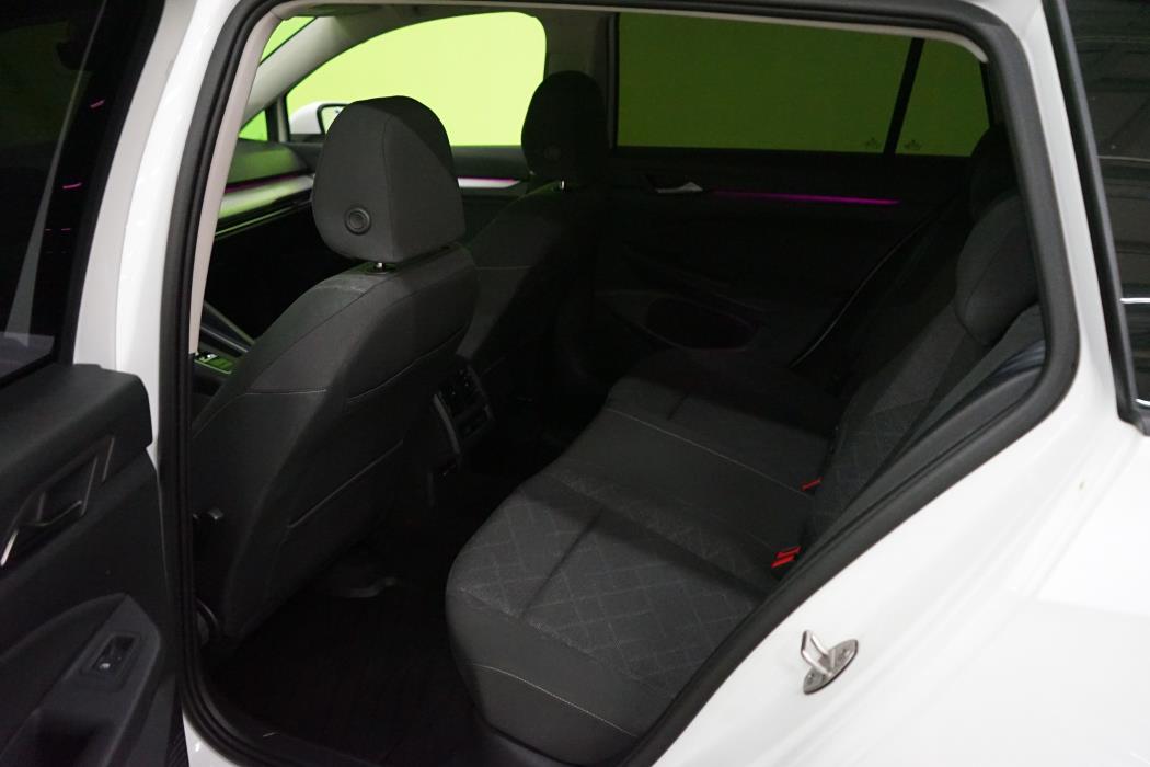 Volkswagen Golf 2021