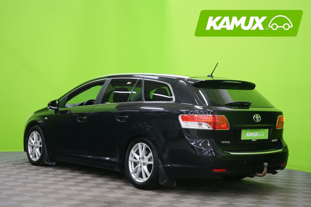 Toyota Avensis 2010