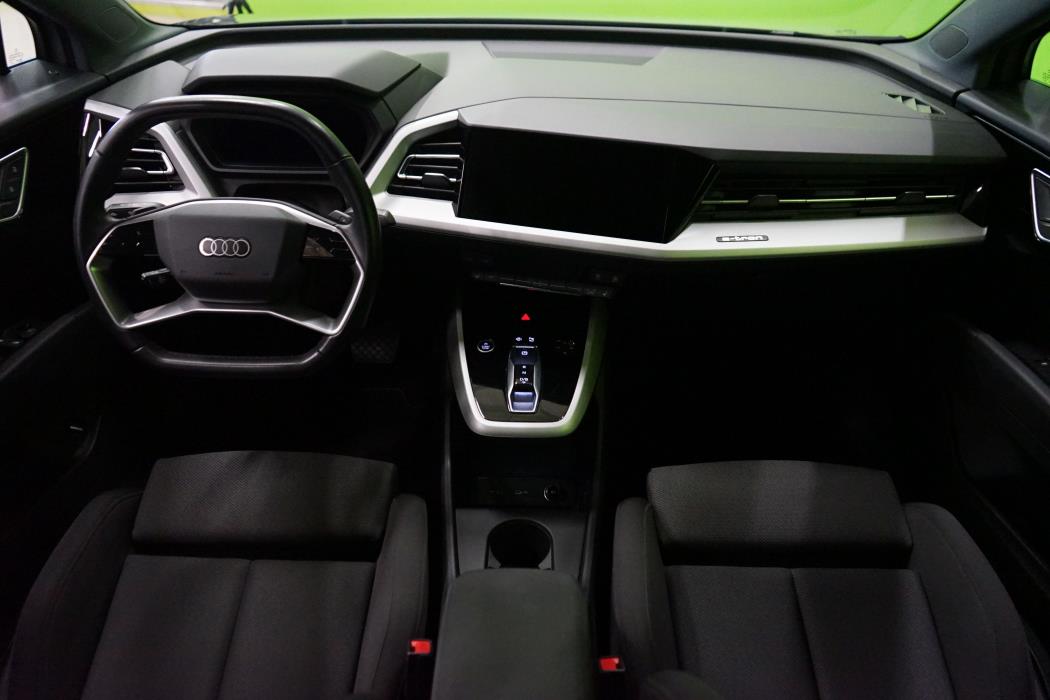 Audi Q4 e-tron 2023