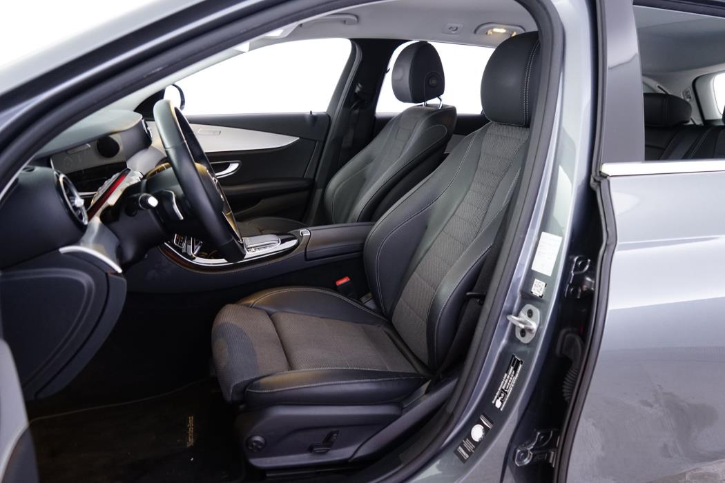 Mercedes-Benz E 2022