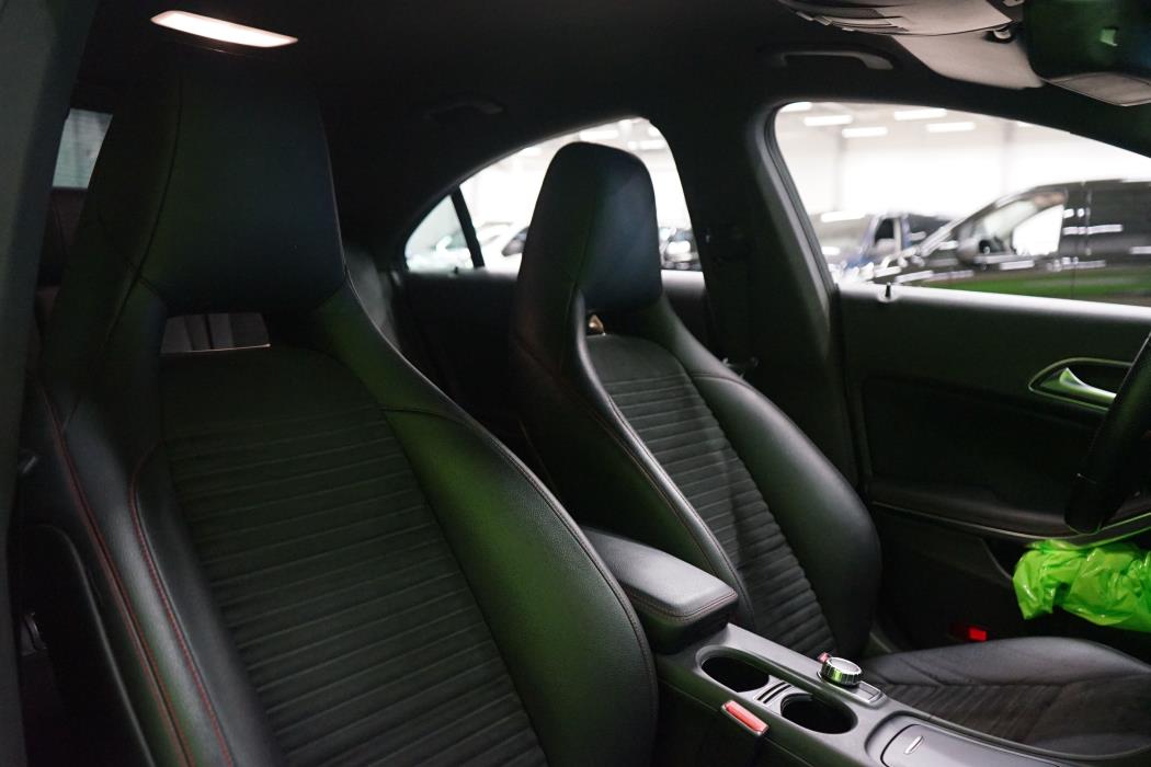 Mercedes-Benz CLA 2013
