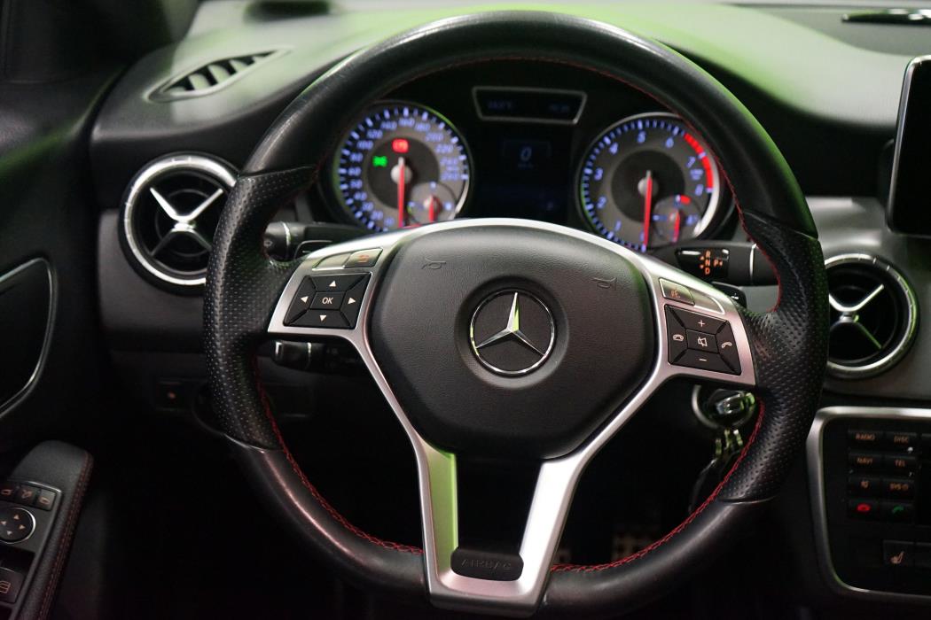 Mercedes-Benz CLA 2013