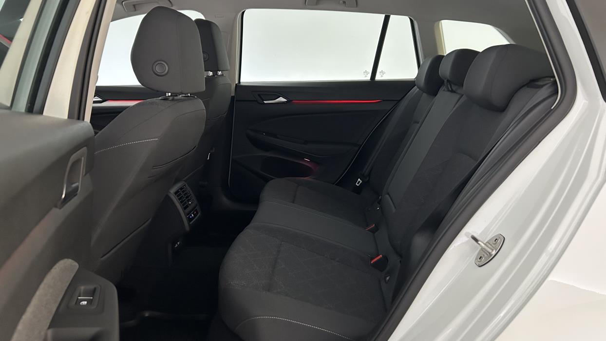 Volkswagen Golf 2023