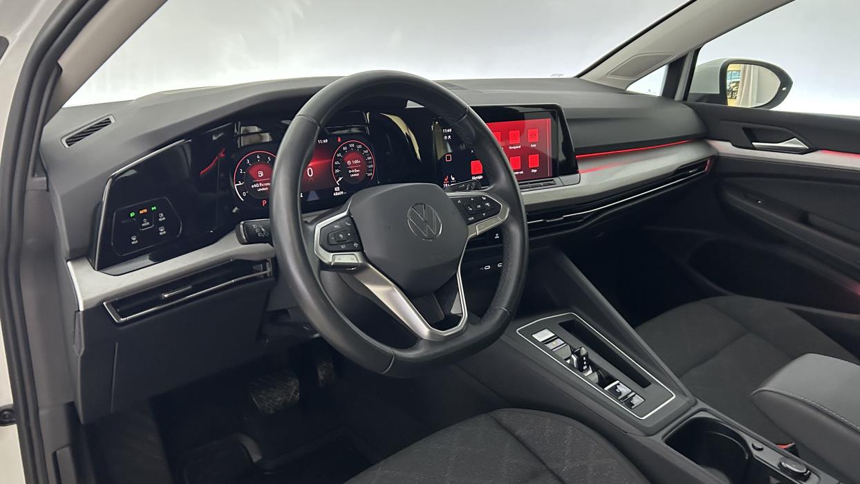 Volkswagen Golf 2023