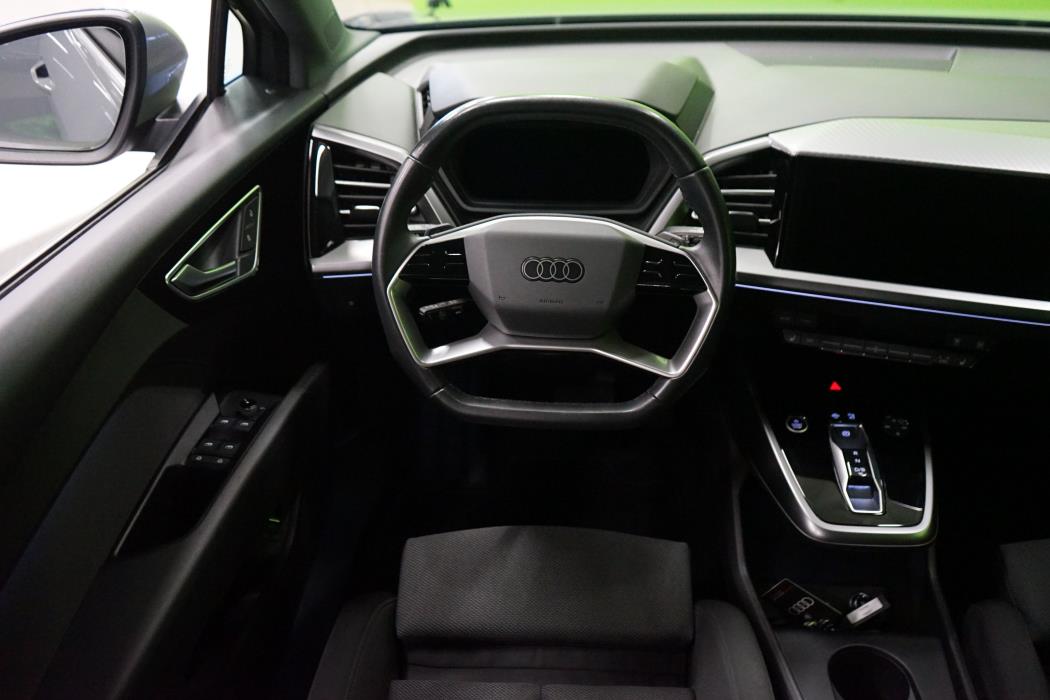 Audi Q4 e-tron 2023