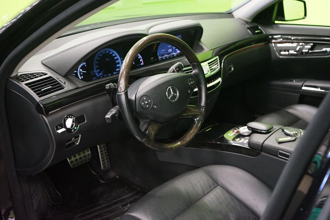 Mercedes-Benz S 2011