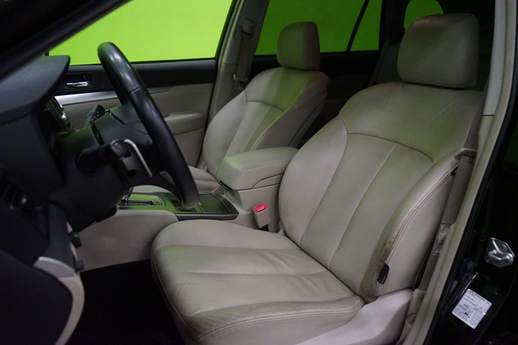 Subaru Outback 2012