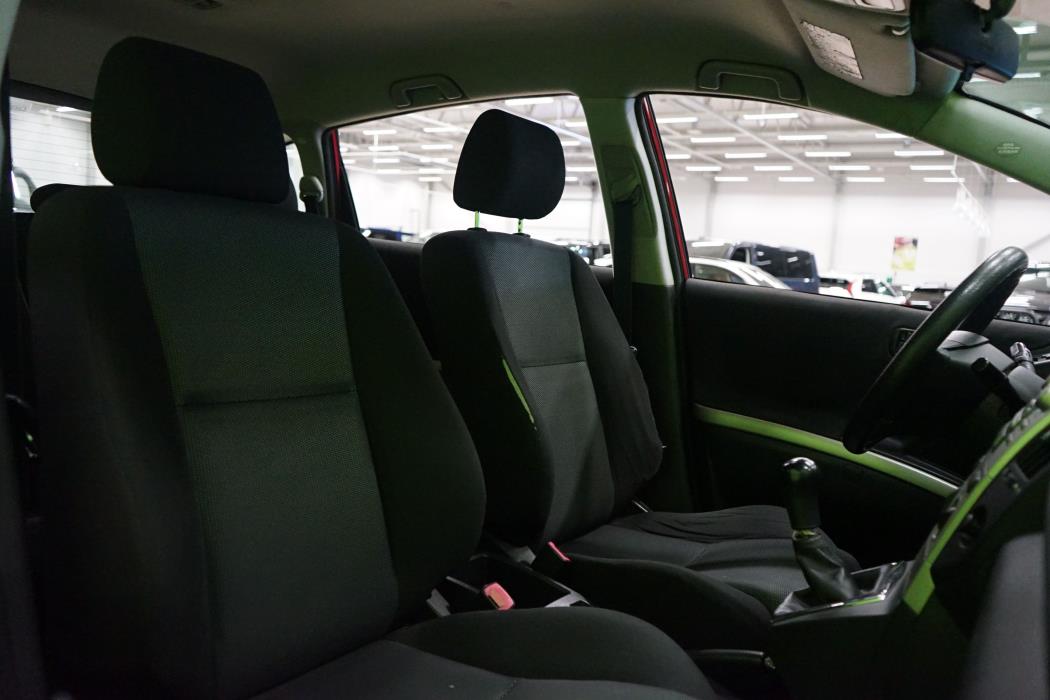 Toyota Corolla Verso 2005
