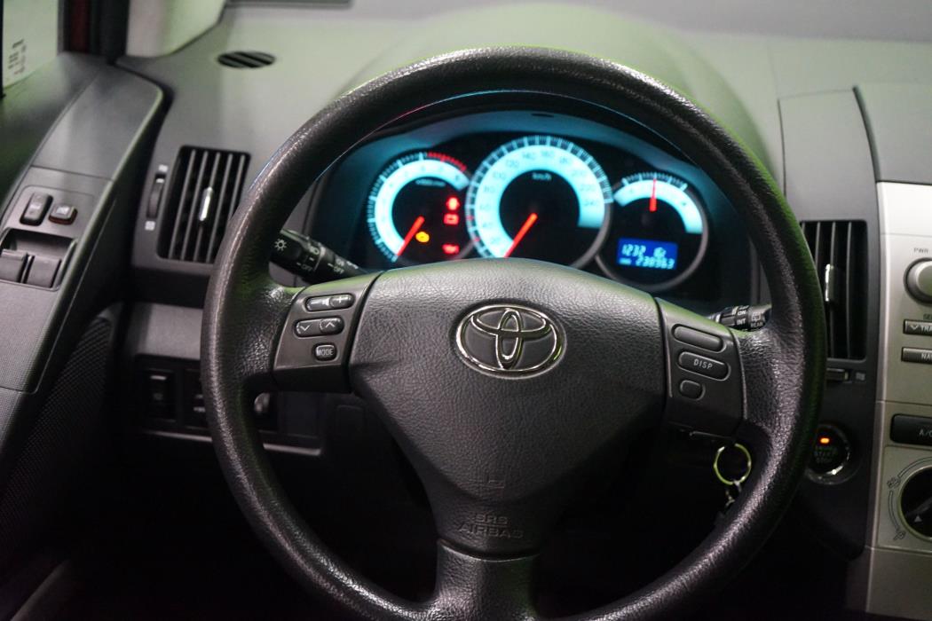 Toyota Corolla Verso 2005