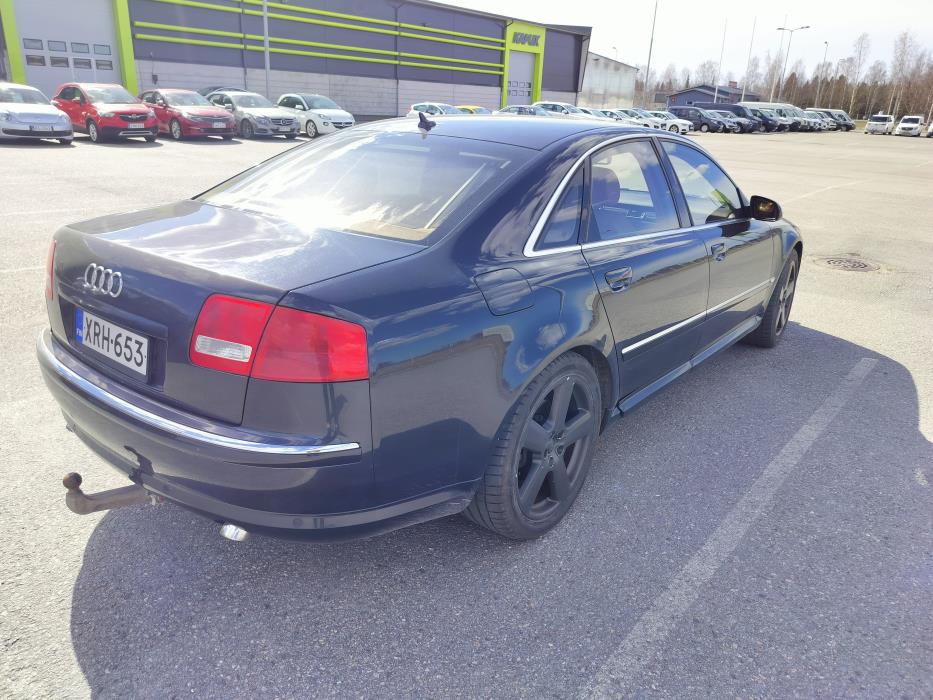 Audi A8 2005