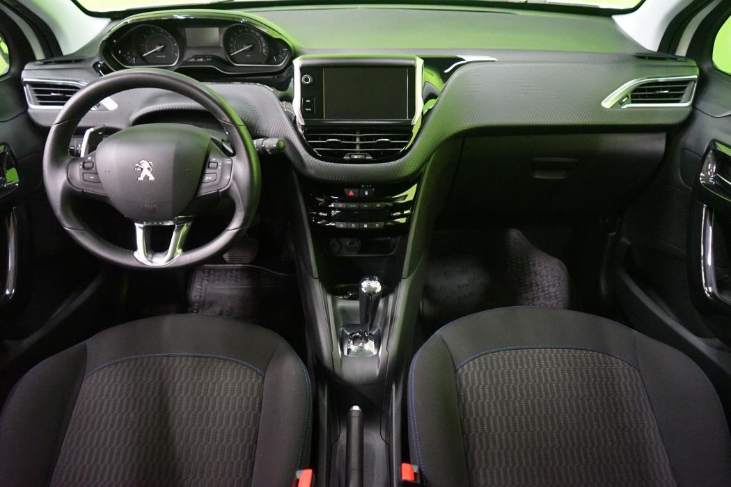 Peugeot 208 2018