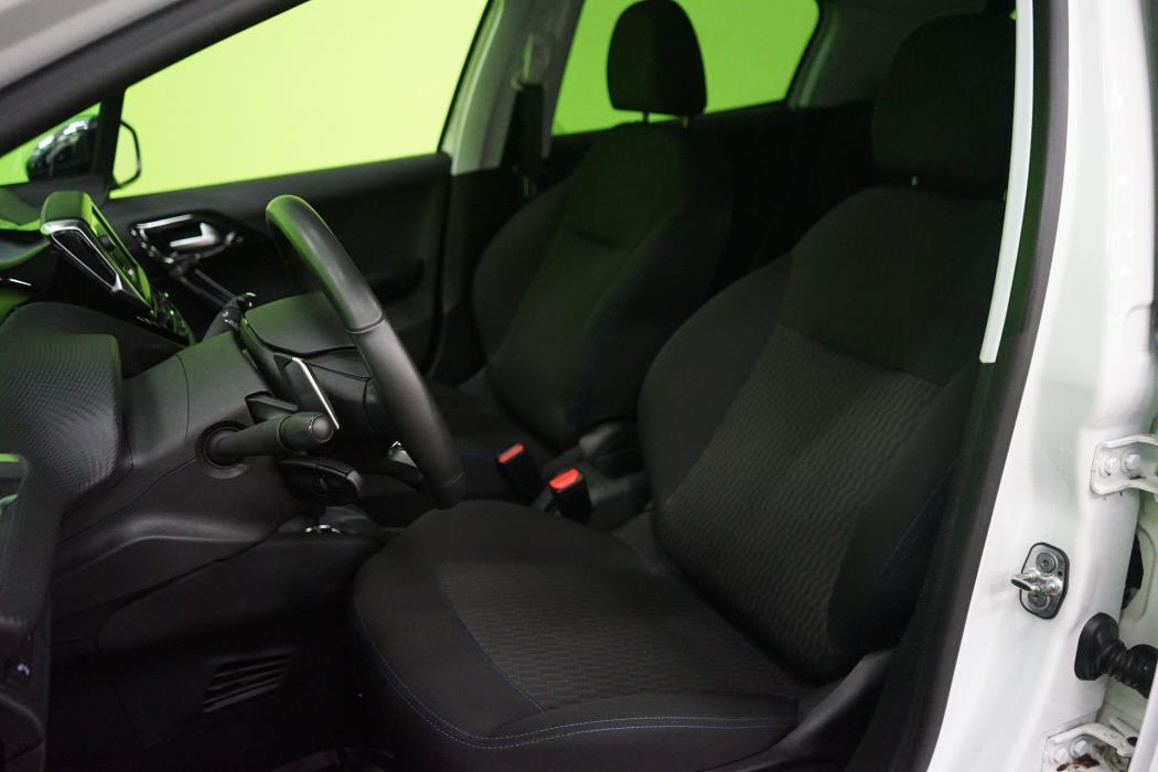 Peugeot 208 2018