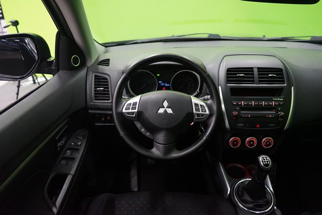 Mitsubishi ASX 2011