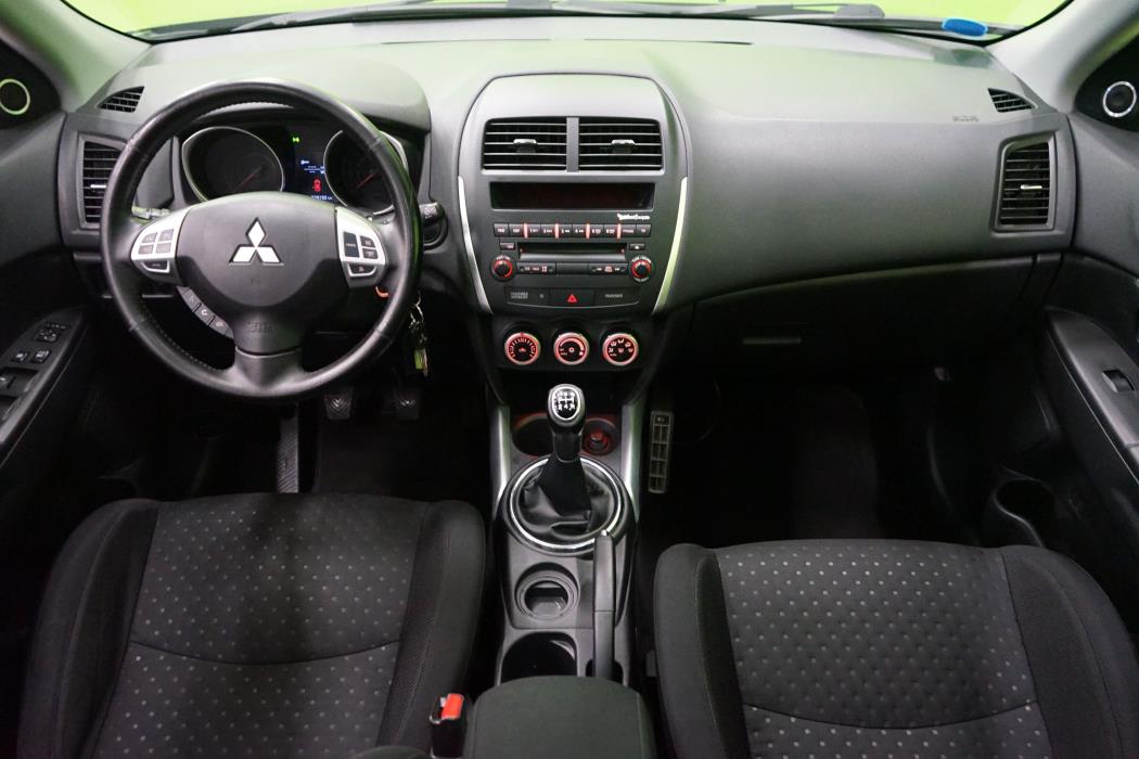 Mitsubishi ASX 2011