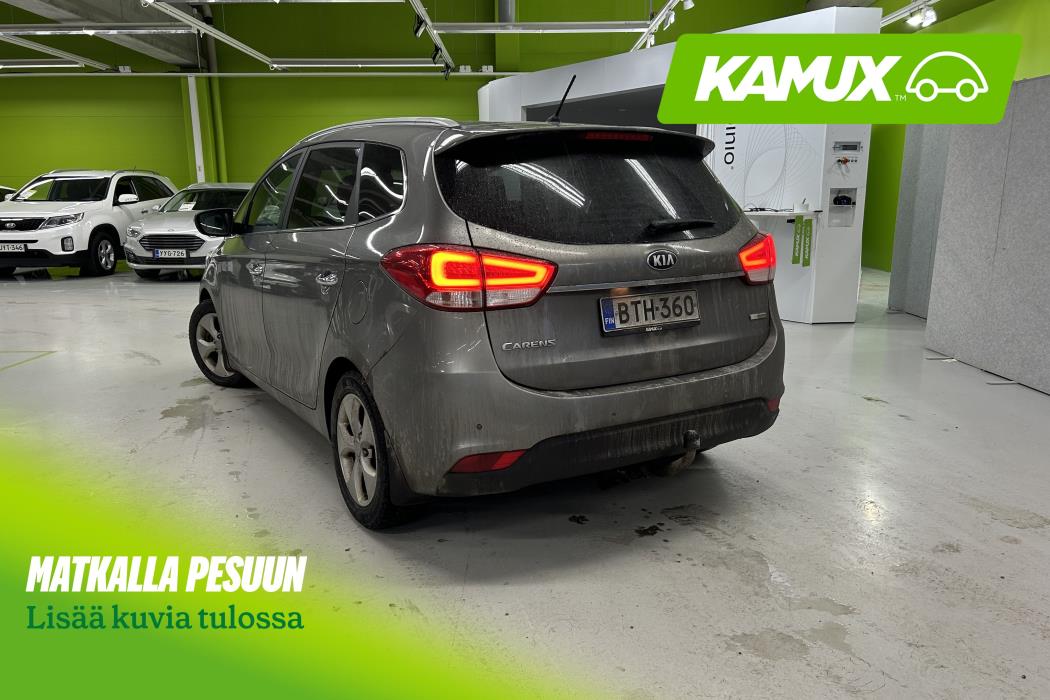Kia Carens 2015