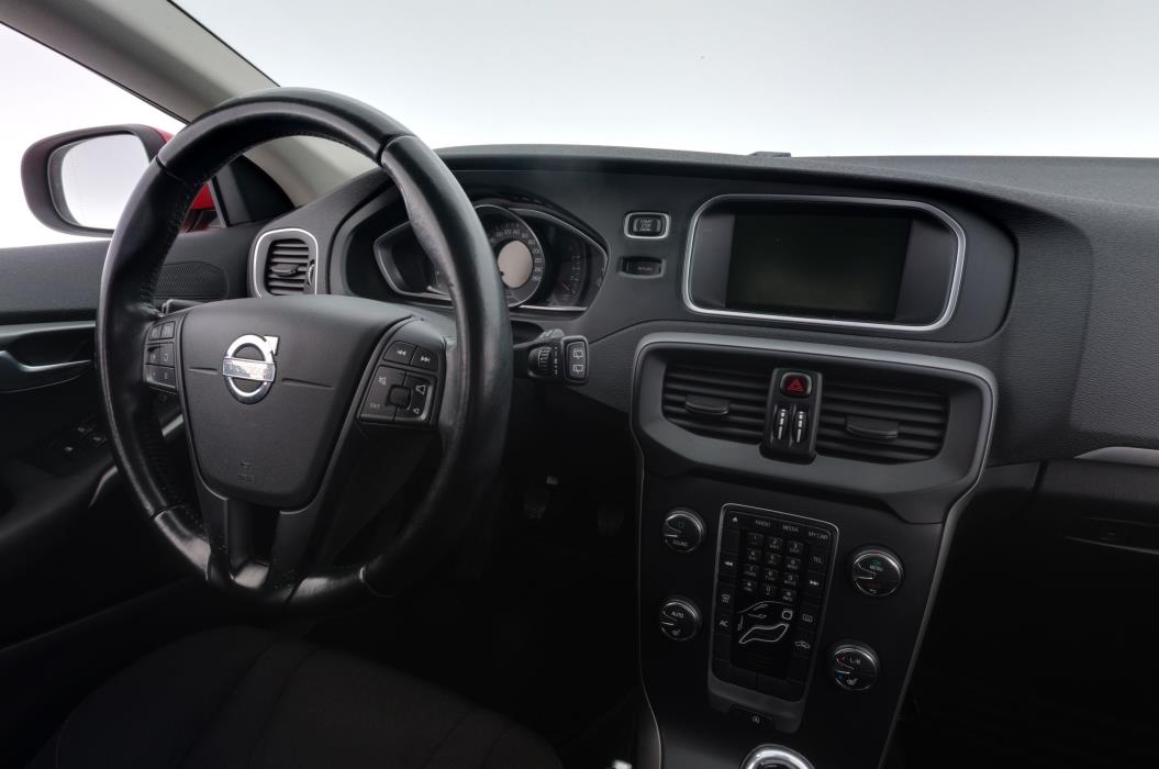 Volvo V40 2013