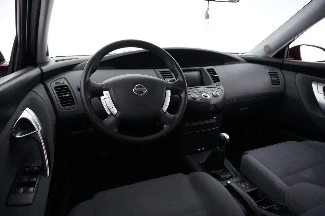 Nissan Primera 2005