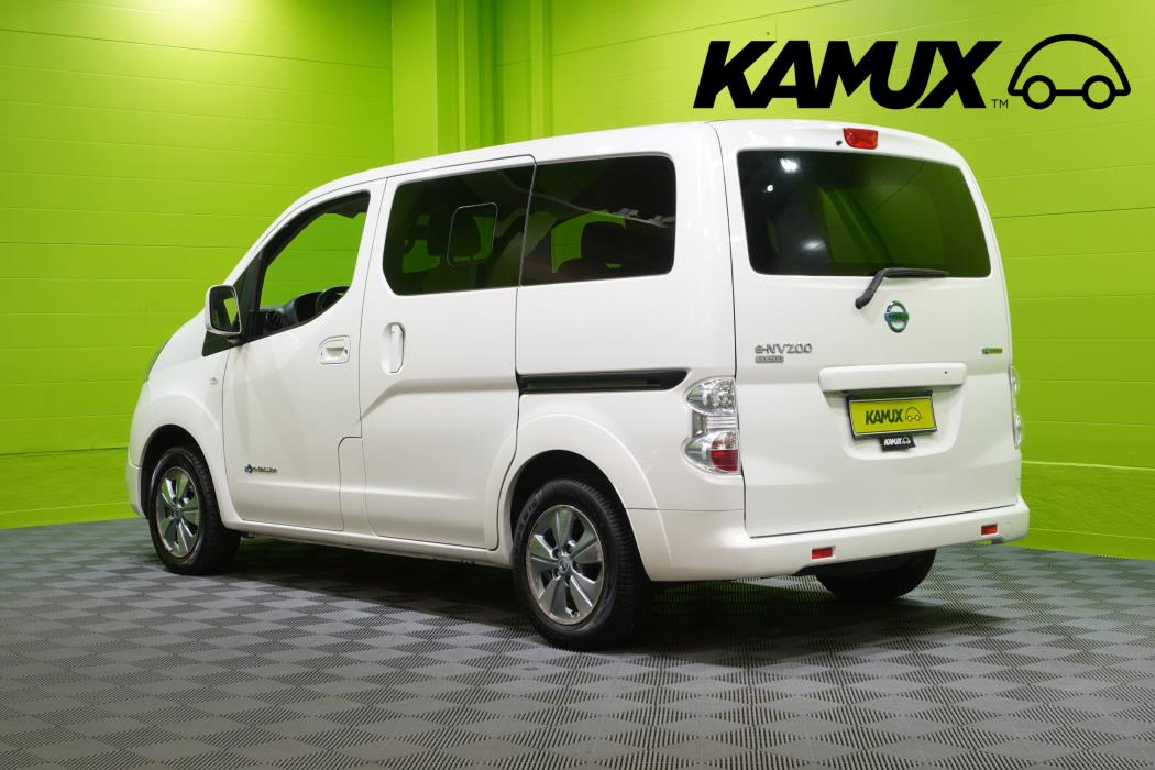 Nissan e-NV200 2015