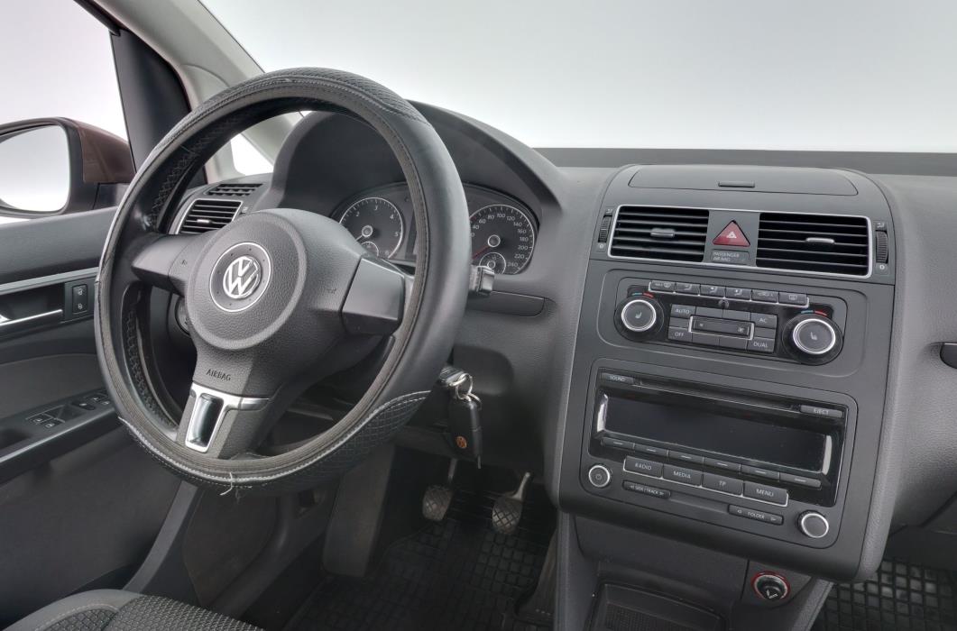 Volkswagen Touran 2012
