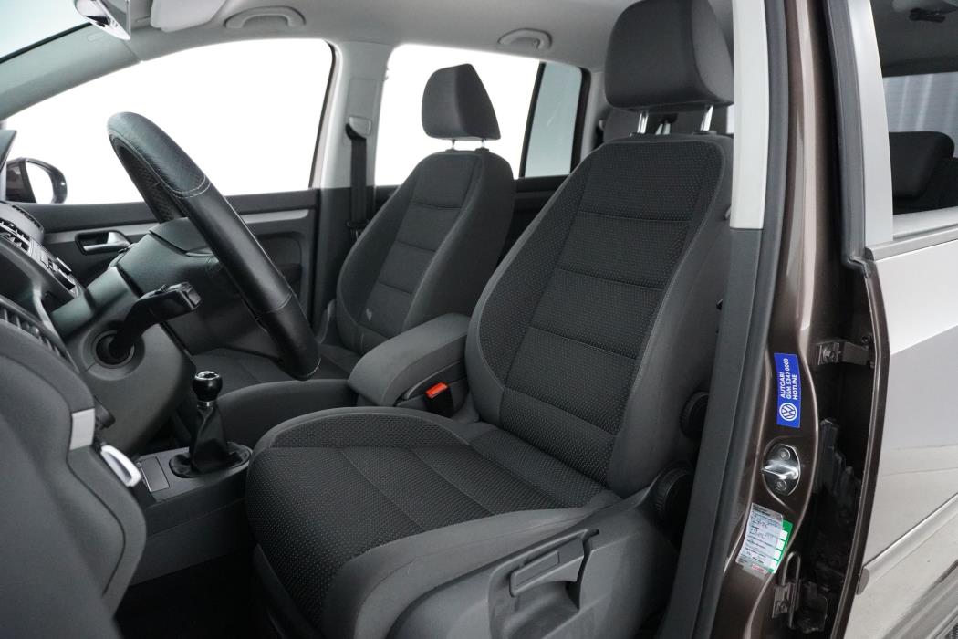 Volkswagen Touran 2012