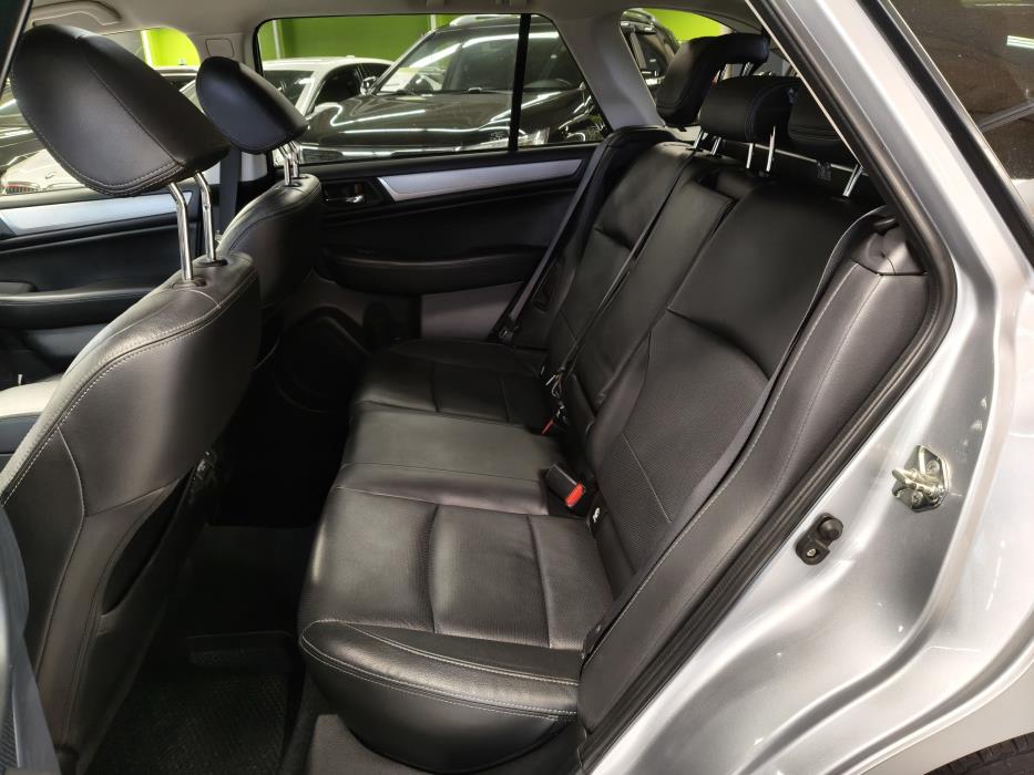 Subaru Outback 2018