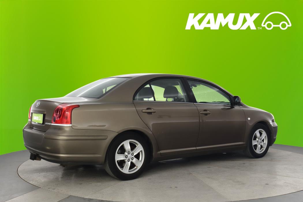 Toyota Avensis 2005