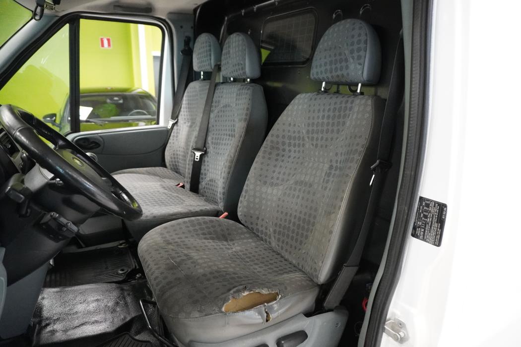 Ford Transit 2011