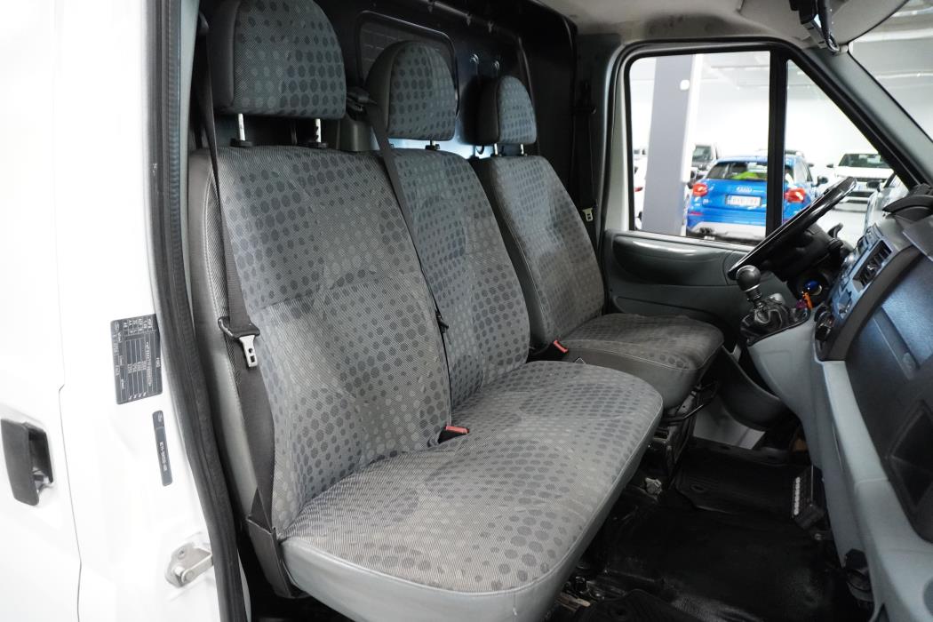 Ford Transit 2011