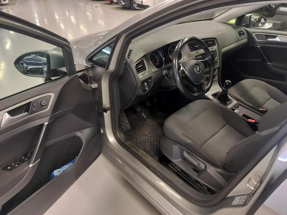 Volkswagen Golf 2014