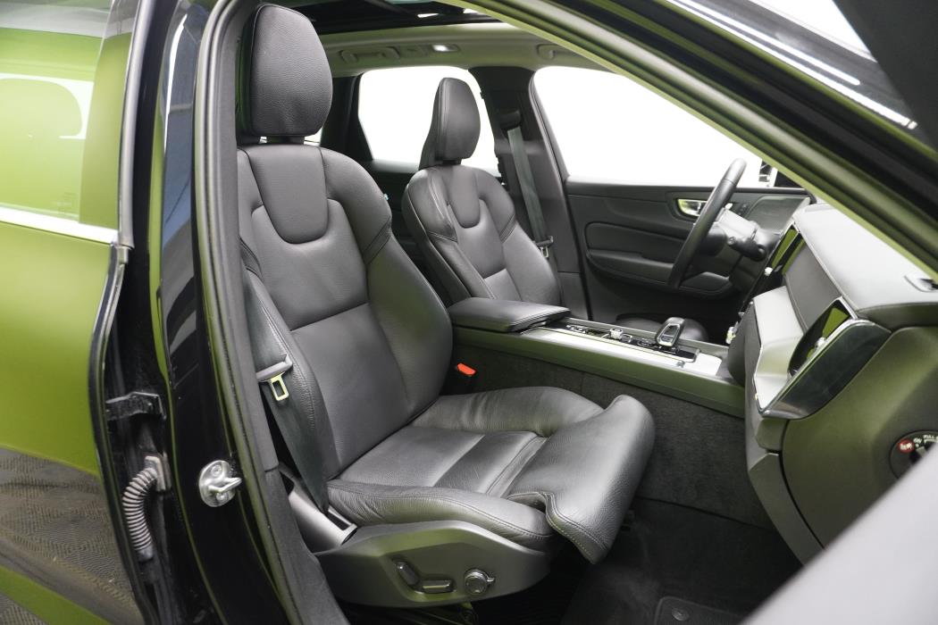 Volvo XC60 2023