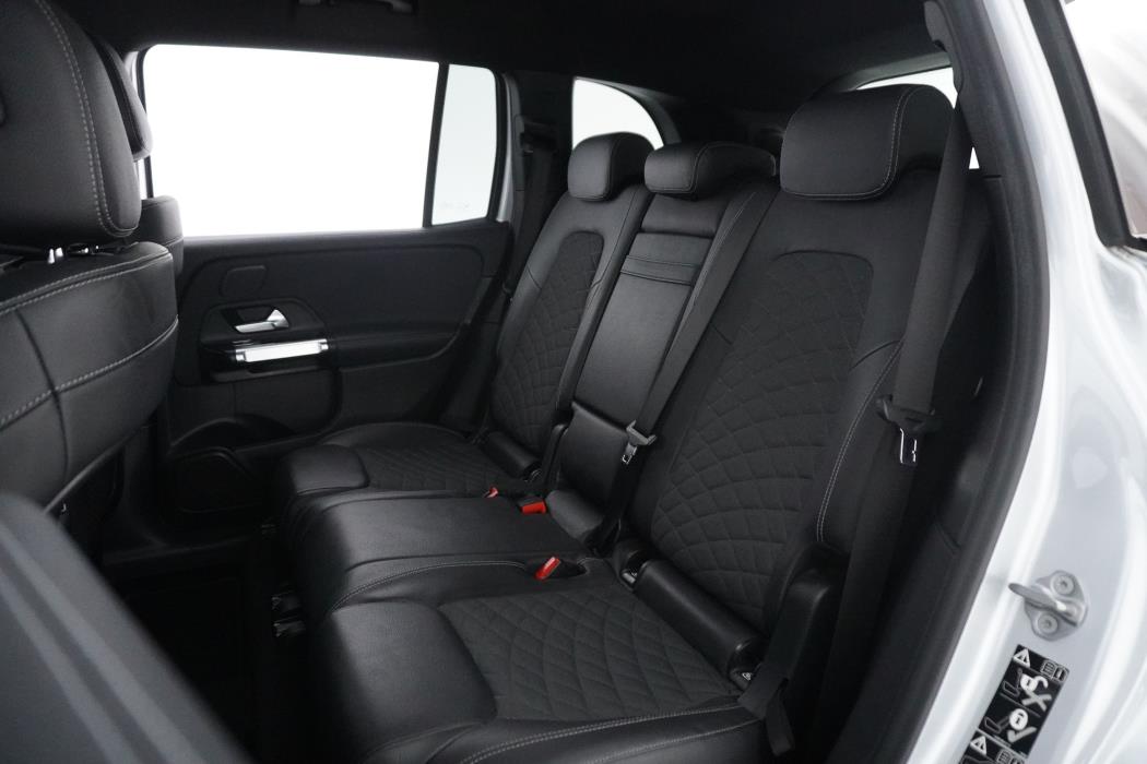 Mercedes-Benz GLB 2021