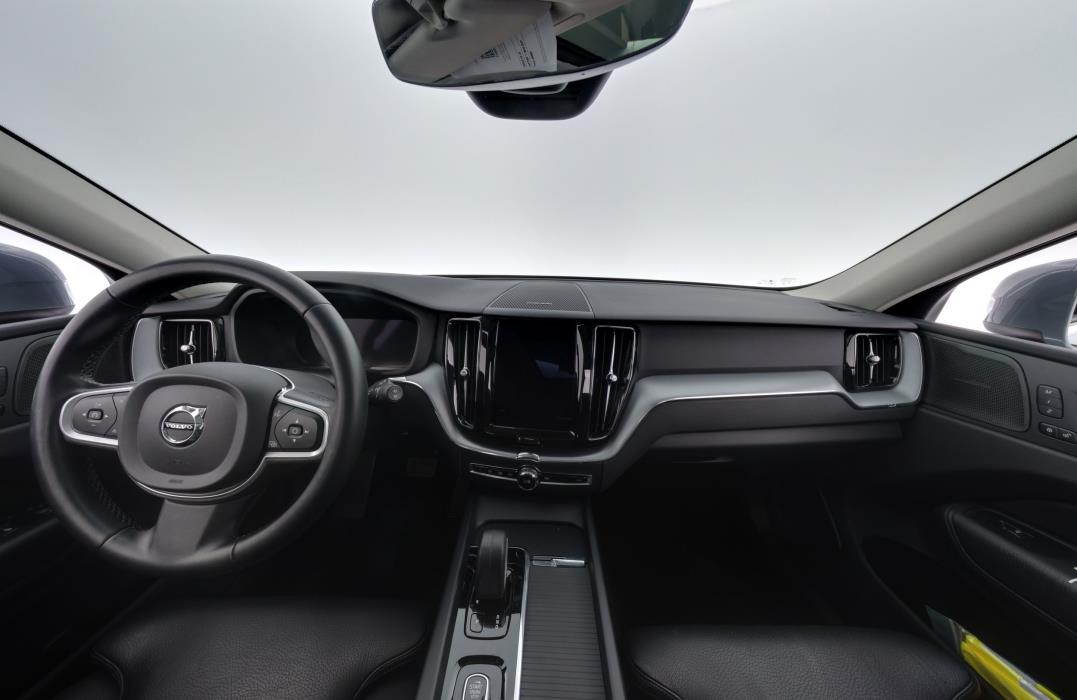 Volvo XC60 2022