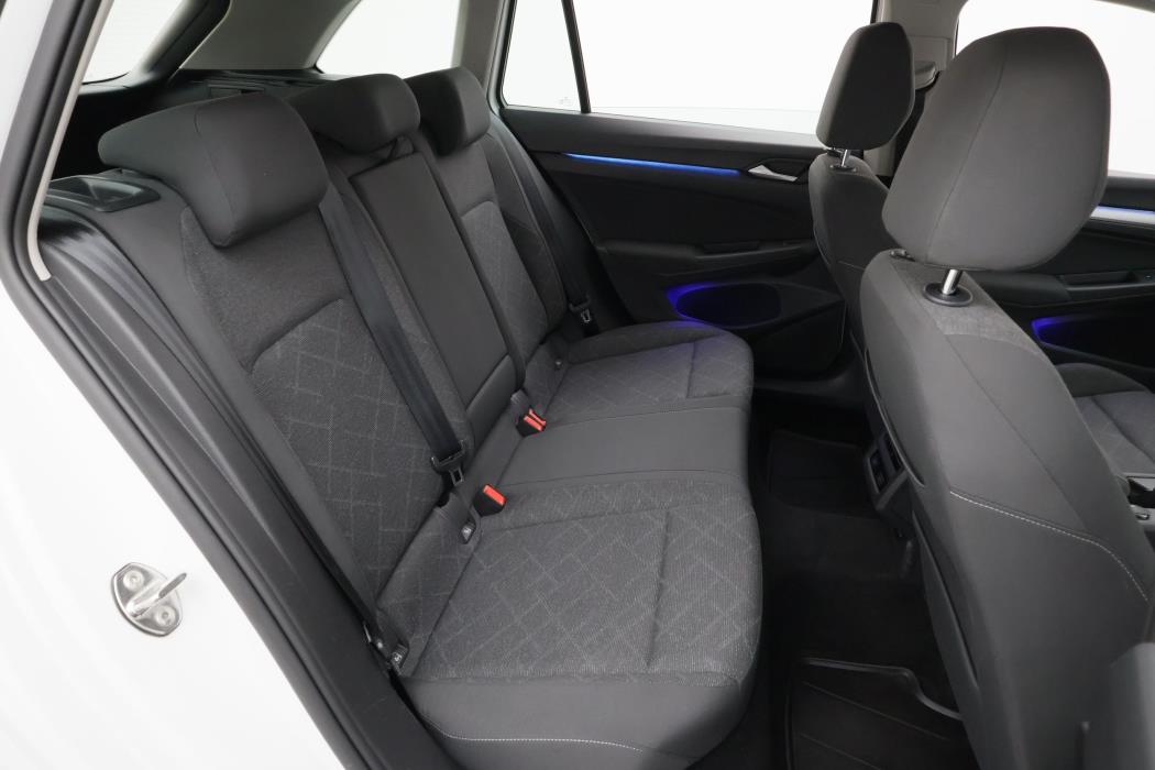 Volkswagen Golf 2021