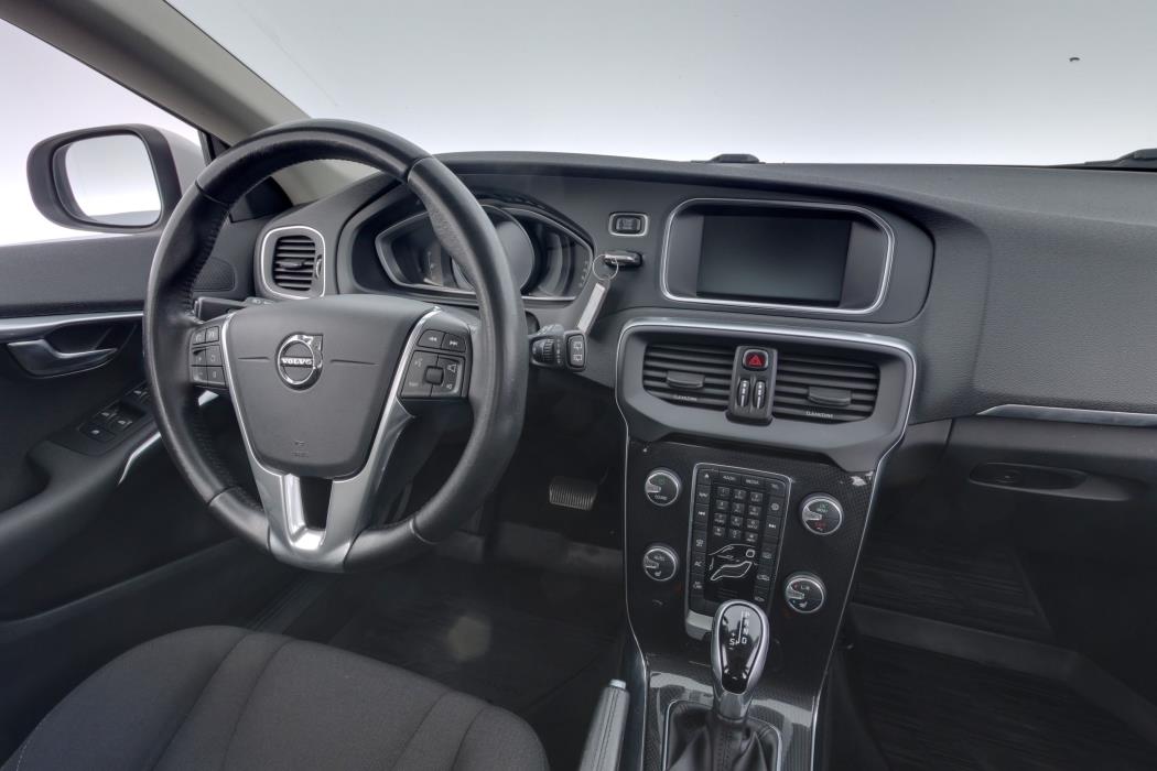 Volvo V40 2017