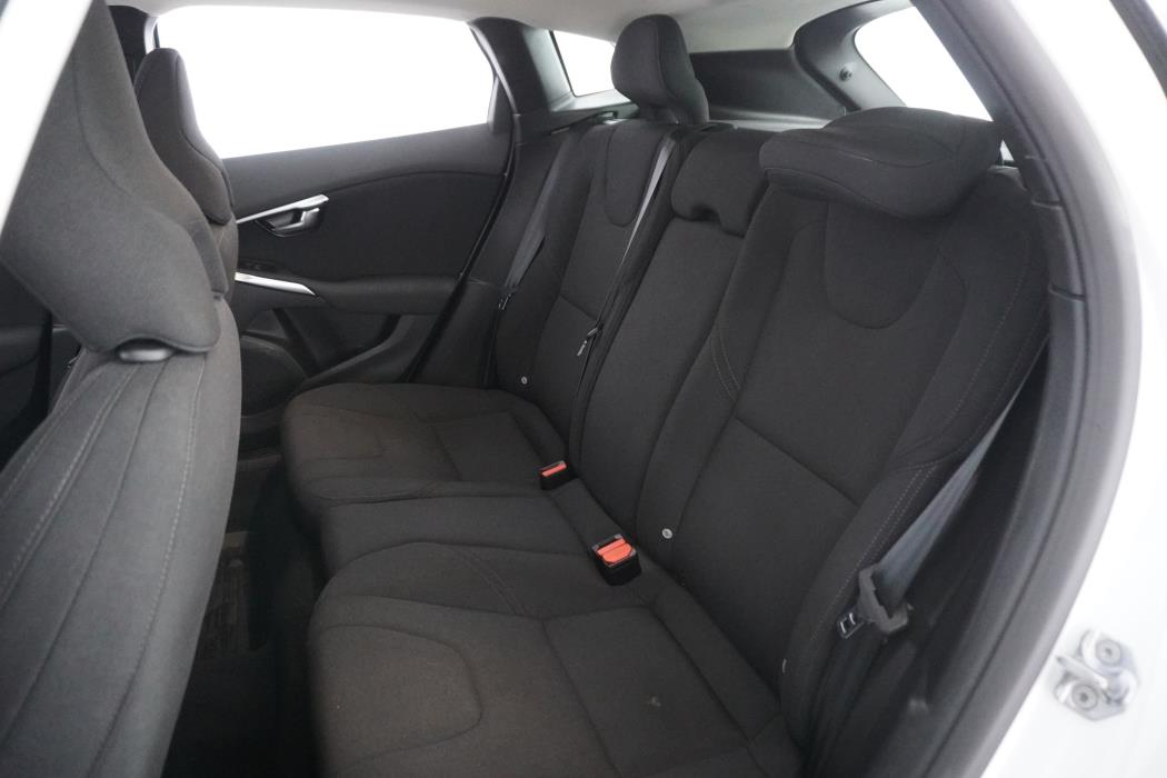 Volvo V40 2017