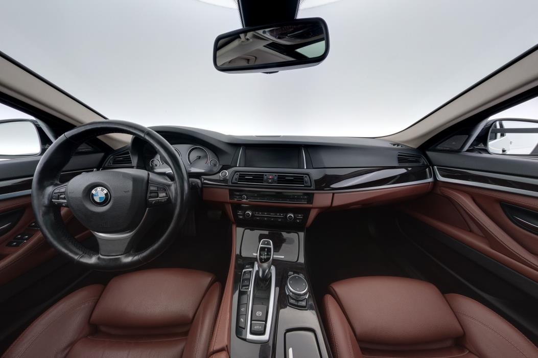 BMW 530 2015