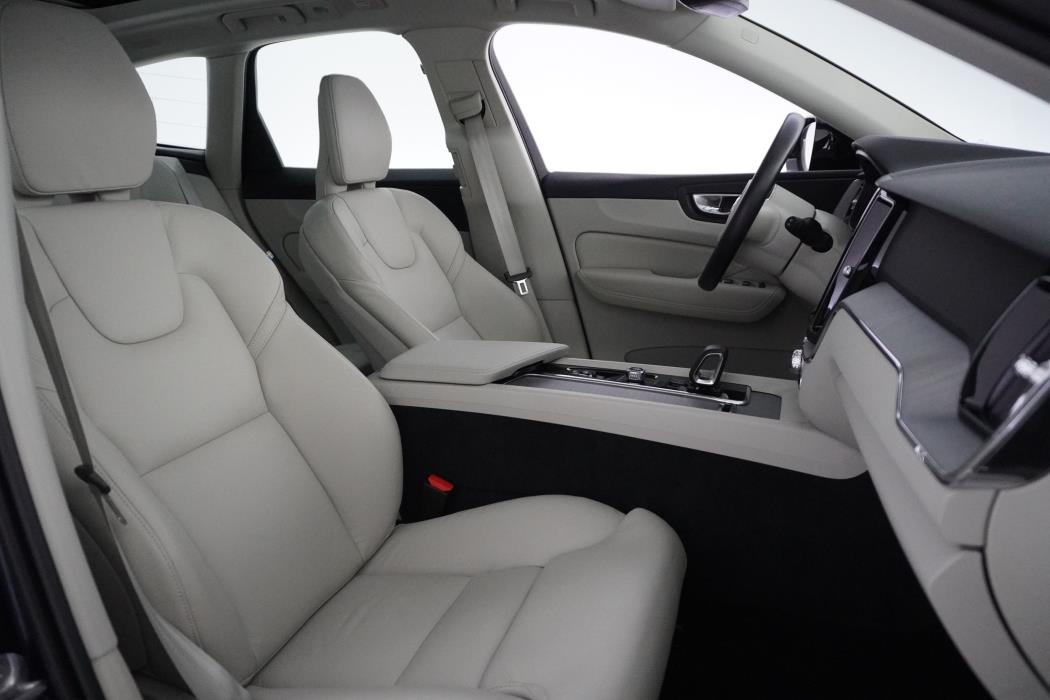 Volvo XC60 2024