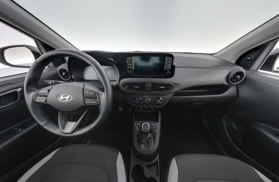 Hyundai i10 2025
