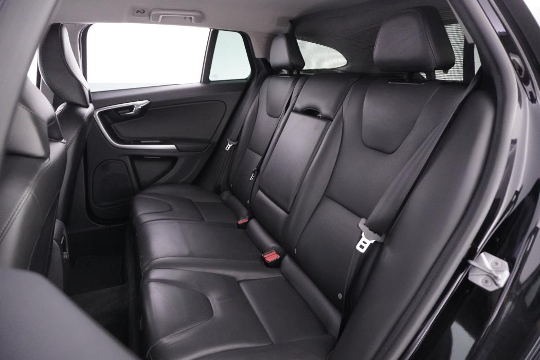 Volvo V60 Cross Country 2018