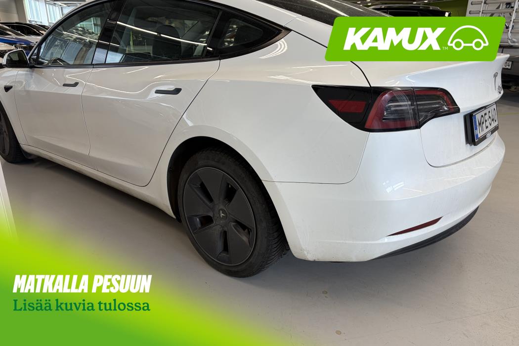 Tesla Model 3 2023