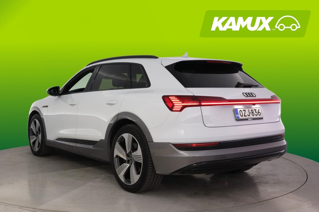 Audi e-tron 2022
