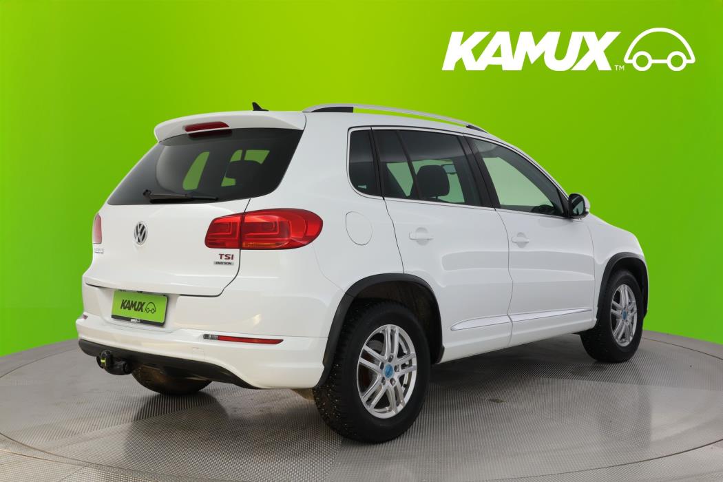 Volkswagen Tiguan 2015