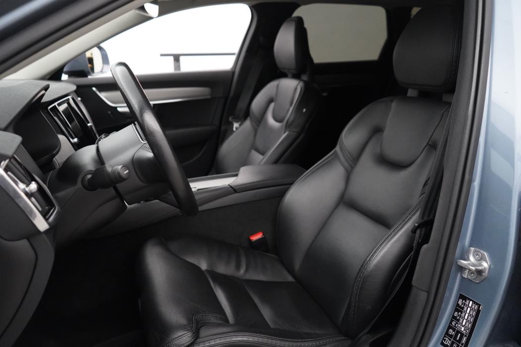 Volvo V90 Cross Country 2017