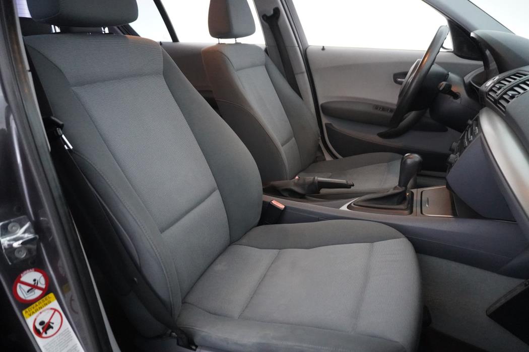 BMW 120 2005