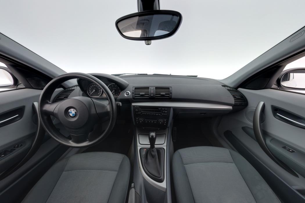 BMW 120 2005